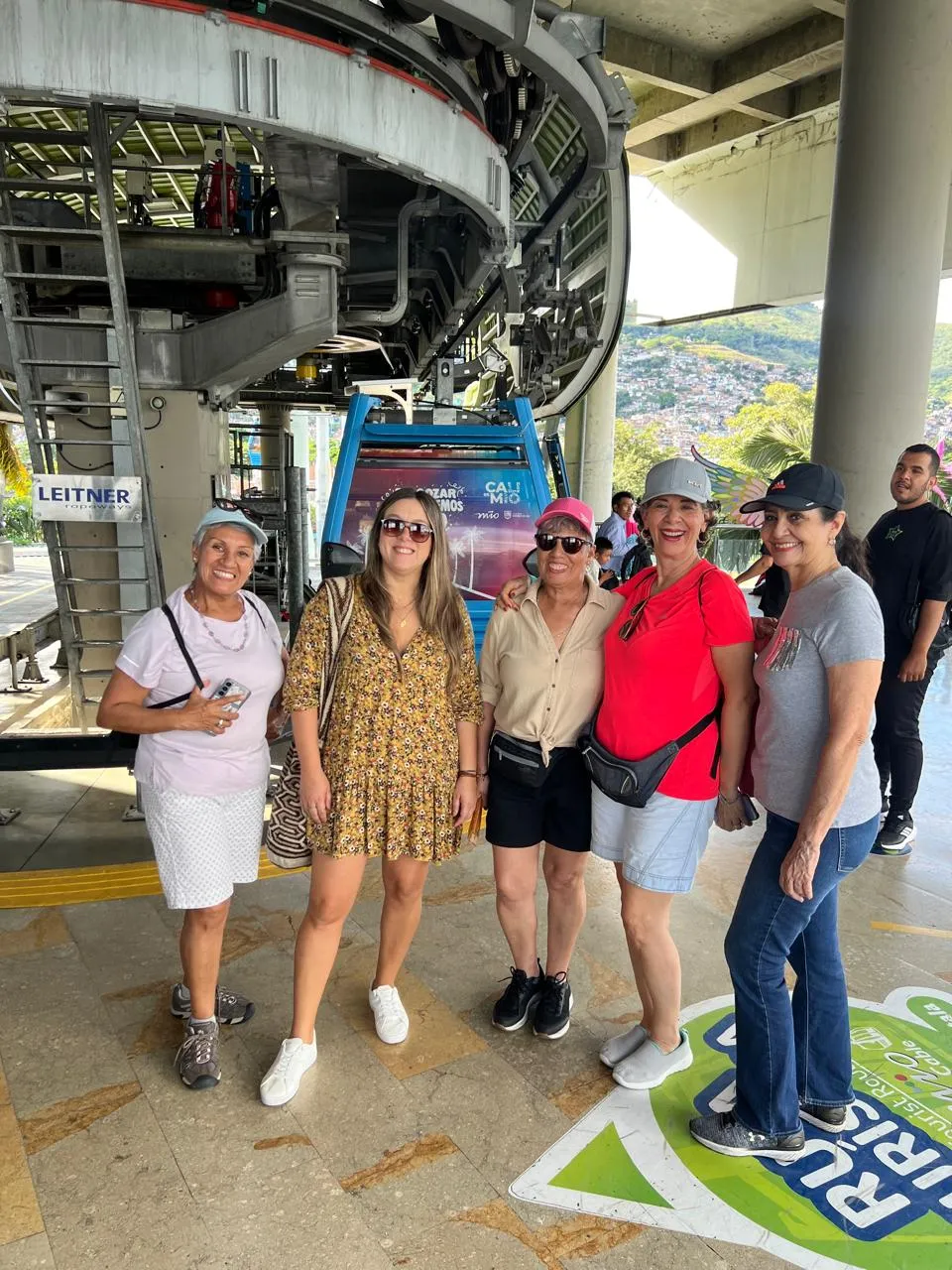 Tour Siloé Comuna 20: Arte, Historia y Miradores de la estrella - 3