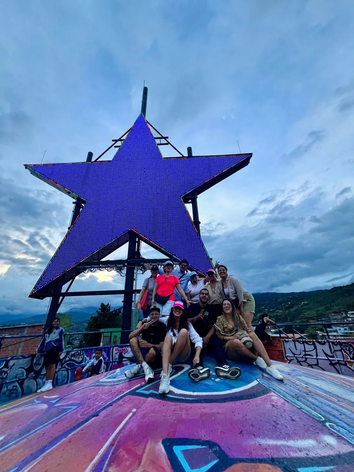 Tour Siloé Comuna 20: Arte, Historia y Miradores de la estrella - 1